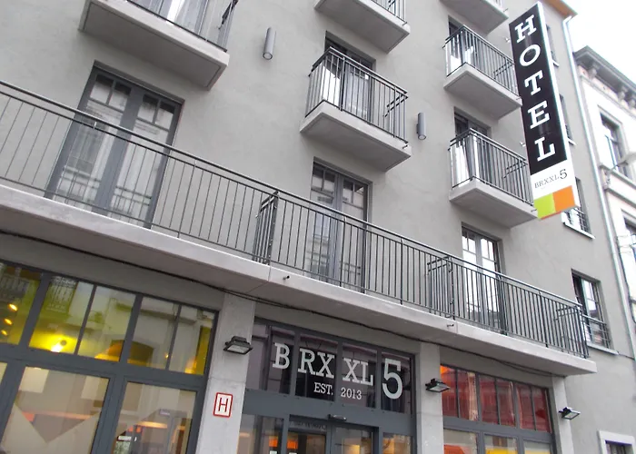 Brxxl 5 City Centre Hostel